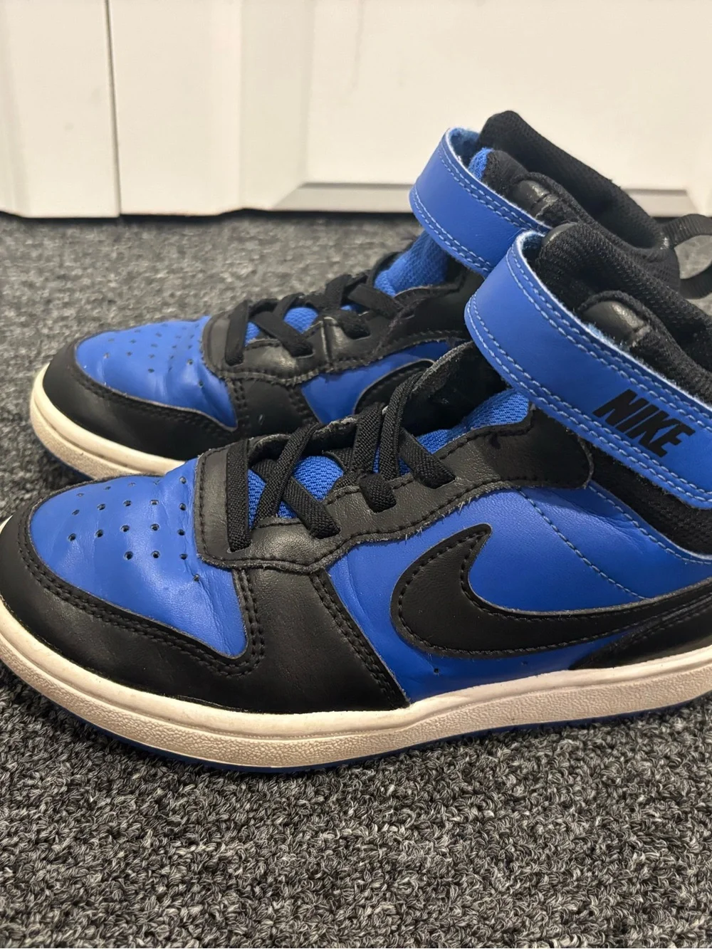 Nike Court Borough Mid Size 13.5